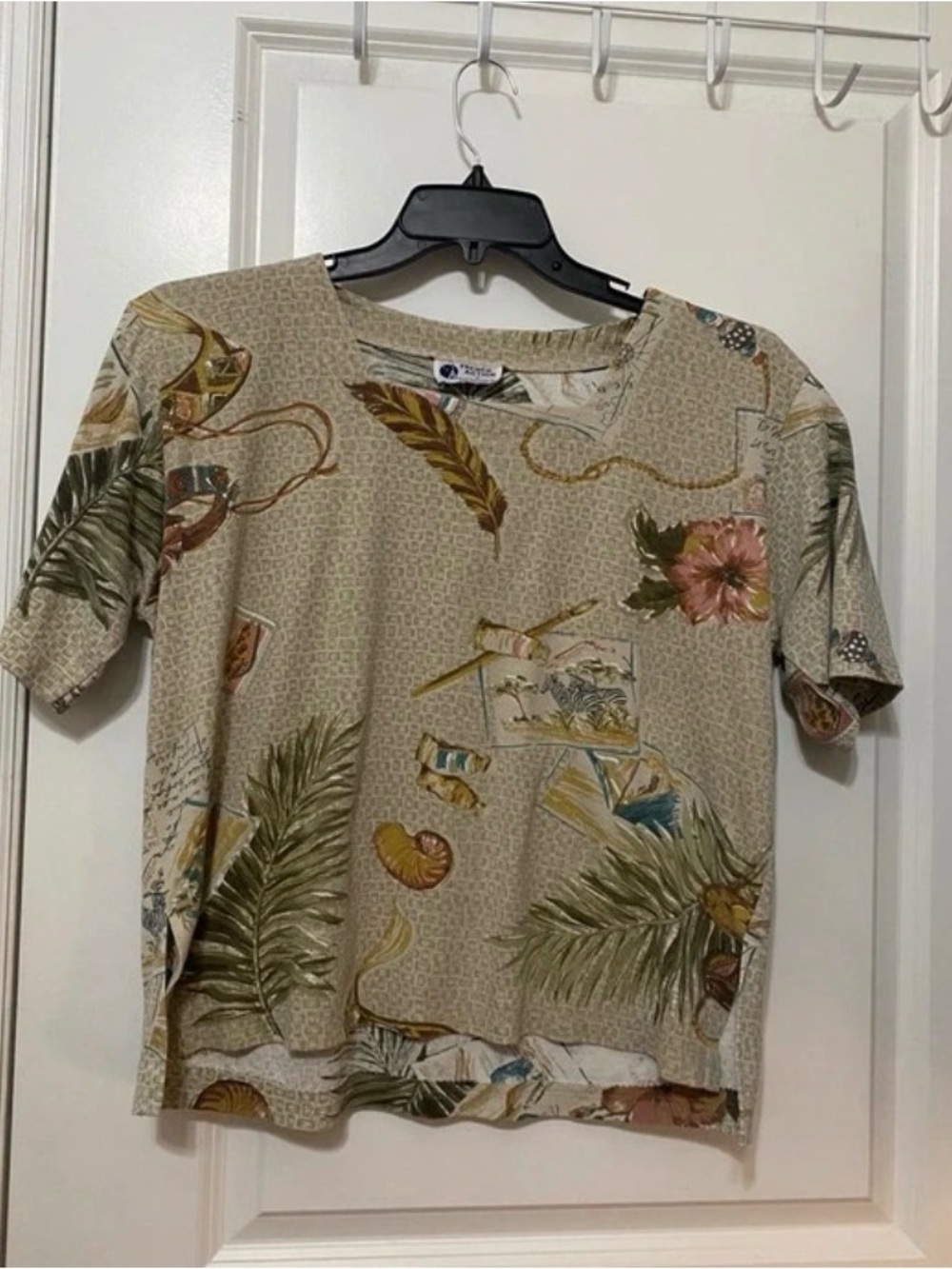 Tropical Print Short Sleeve Tee - Beige/Green